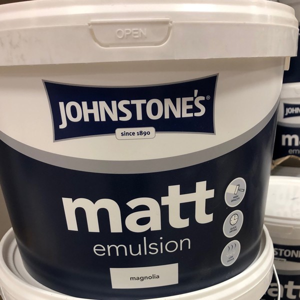 Johnstones Paint Matt Emulsion 10L Magnolia