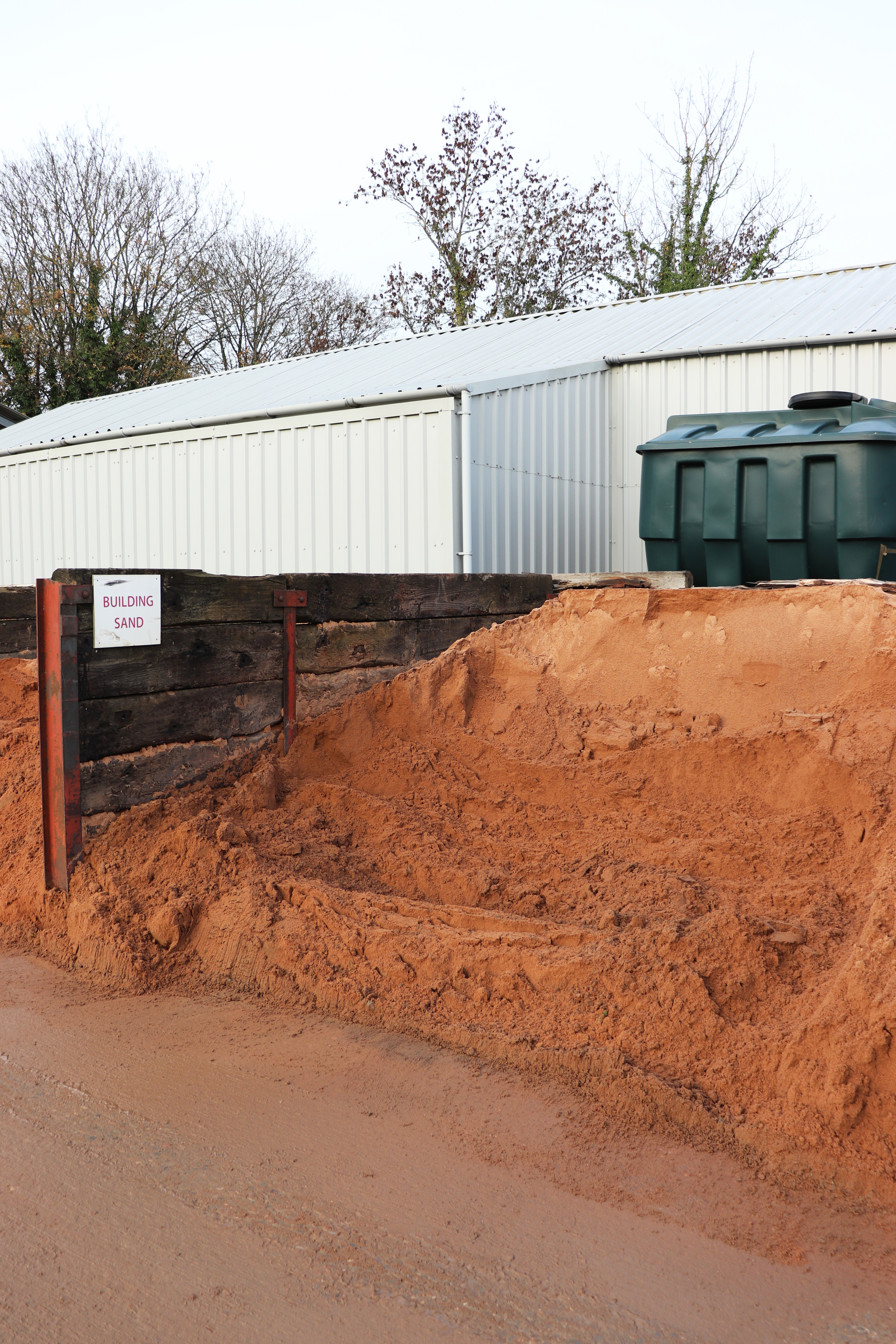 Boys & Boden Red Building Sand - Per Tonne - [SHRBUILDTON] Shrewsbury Branch