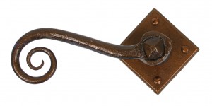 ANVIL - Bronze Monkeytail on Diamond Rosette  Anvil33935