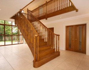 Pear Stairs - Compton Curved Staircase (108)