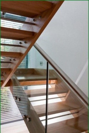 Pear Stairs - LAPD Glass Staircase (115)