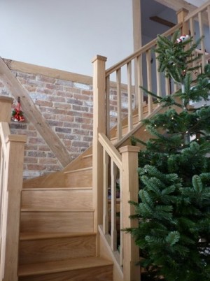 Pear Stairs - North Malvern White Oak Staircase (127)
