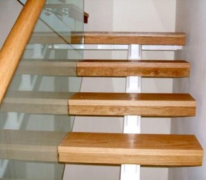 Pear Stairs - Spine Metal Staircase (334)