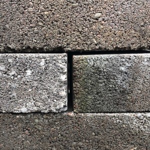 TARMAC 65mm SOLID 10.5N DENSE COURSING BRICKS    [TAR65SOLCB]